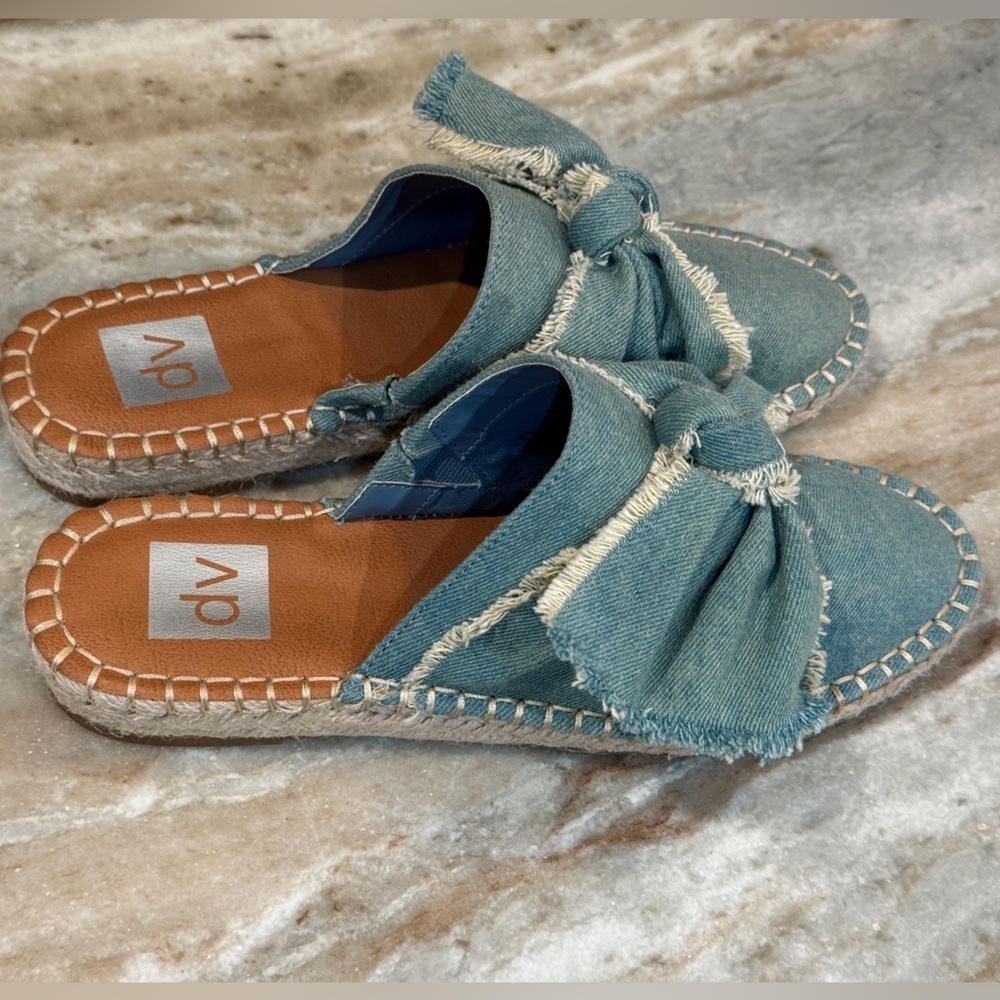 Women’s DOLCE VITA Desirae espadrille chambray mules- Size 7.5 - Picture 3 of 6